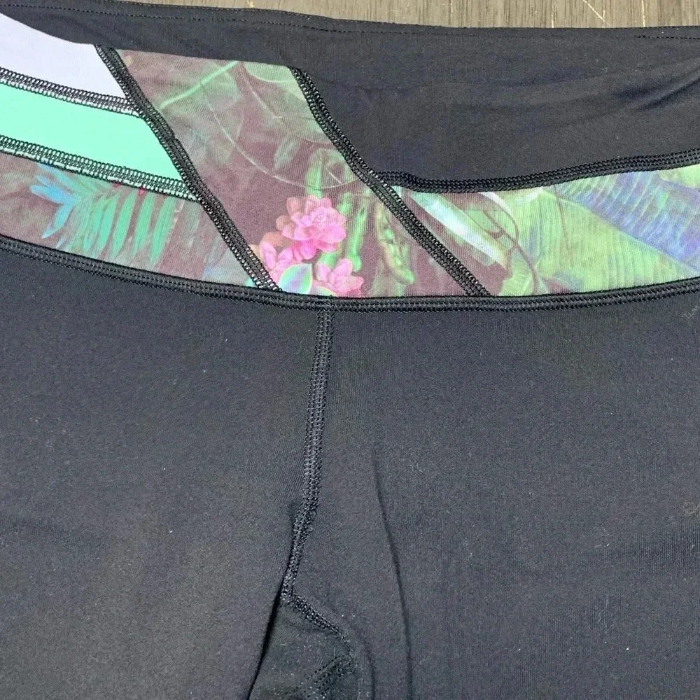 Lululemon Wunder Under Astro Crop Reversible Leggings